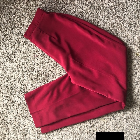 *SOLD* Paniz Red High waisted pin up plated pants - Picture 4 of 6